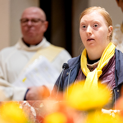 20. ÖKUMENISCHER GOTTESDIENST für Menschen mit und ohne Behinderungen / Erzdiözese Wien/ Schönlaub 20. ÖKUMENISCHER GOTTESDIENST für Menschen mit und ohne Behinderungen