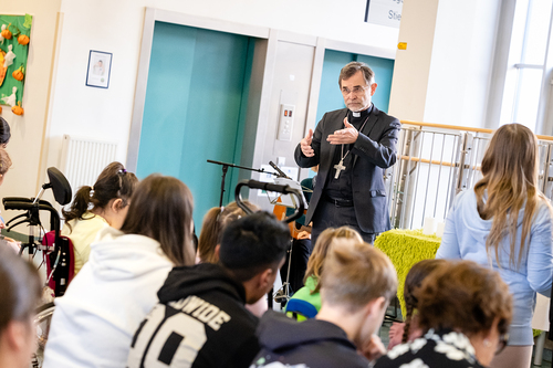 Schulbesuch Blaue Schule