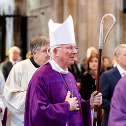 Stephansdom: Österreich nahm Abschied von Papst Franziskus / Erzdiözese Wien/ Schönlaub, Stephan Schönlaub Stephansdom: Österreich nahm Abschied von Papst Franziskus