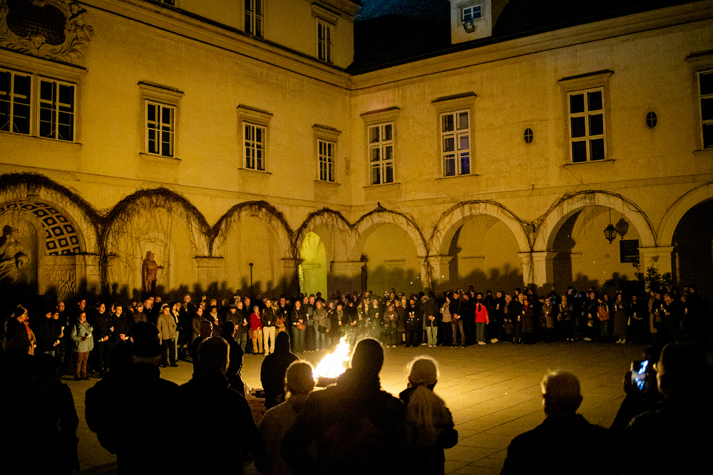 Osternacht / Erzdiözese Wien/ Stephan Schönlaub Osternacht