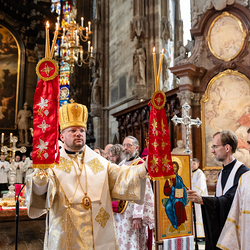 Priesterweihe Byzantinischer Ritus im Stephansdom / Erzdiözese Wien/ Schönlaub
